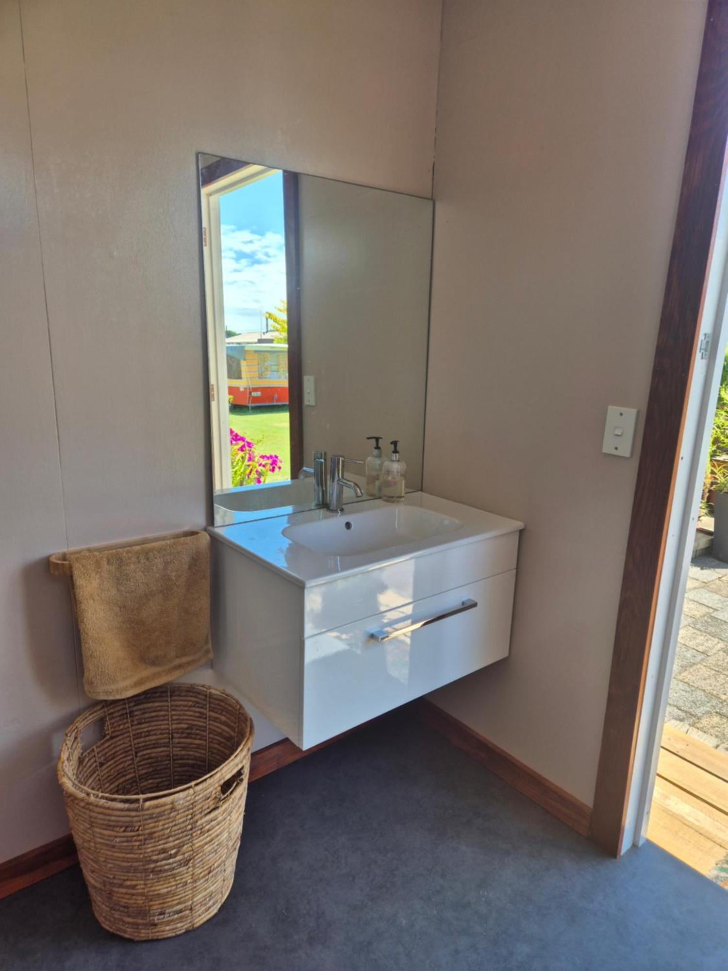Delightful 1 Bedroom Tiny House, Unique And Memorable Westport Buitenkant foto